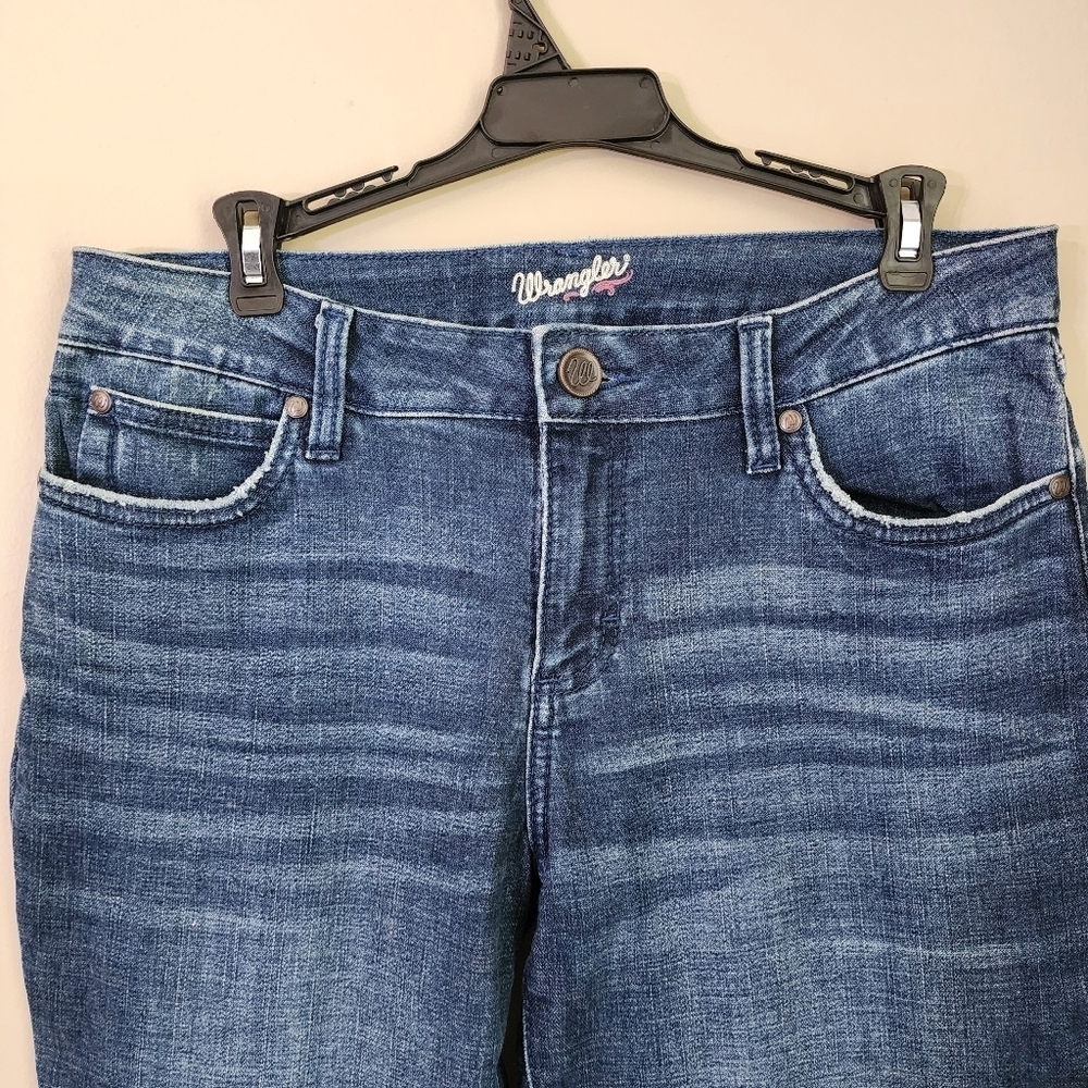 Wrangler Denim Jeans Women's Blue Size 9 / 34 Wide Leg flare leg - Picture 6 of 11